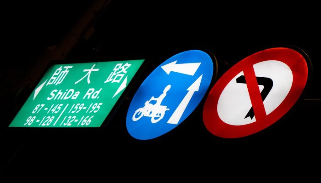 "Sanatorium pod Klepsydrą" - analiza symboli w twórczości Wojciecha Hasa